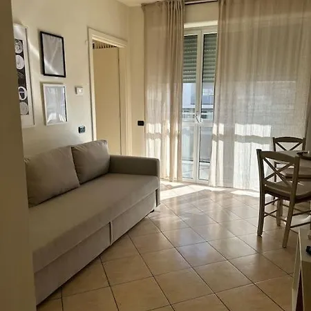 Accogliente Appartamento - Milán Exterior foto