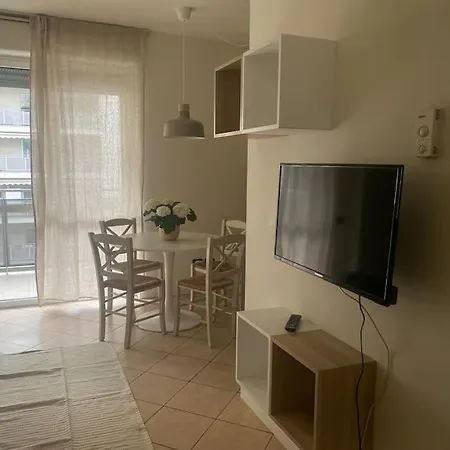 Accogliente Appartamento - Milán Exterior foto